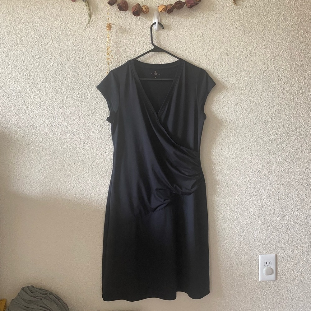 Athleta Dress🖤
